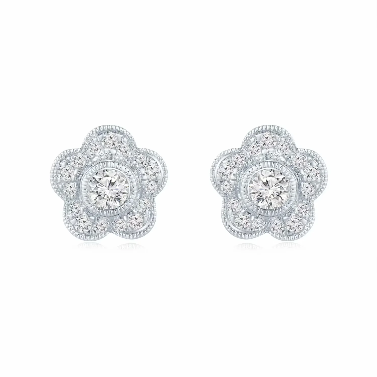 花意系列18K白金群镶款钻石耳钉 优雅商品编号：S11302E