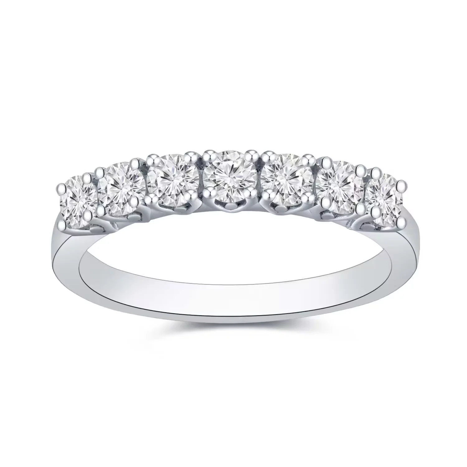 致臻光芒系列18K 白金排钻款钻石戒指通款 商品编号：P11467R