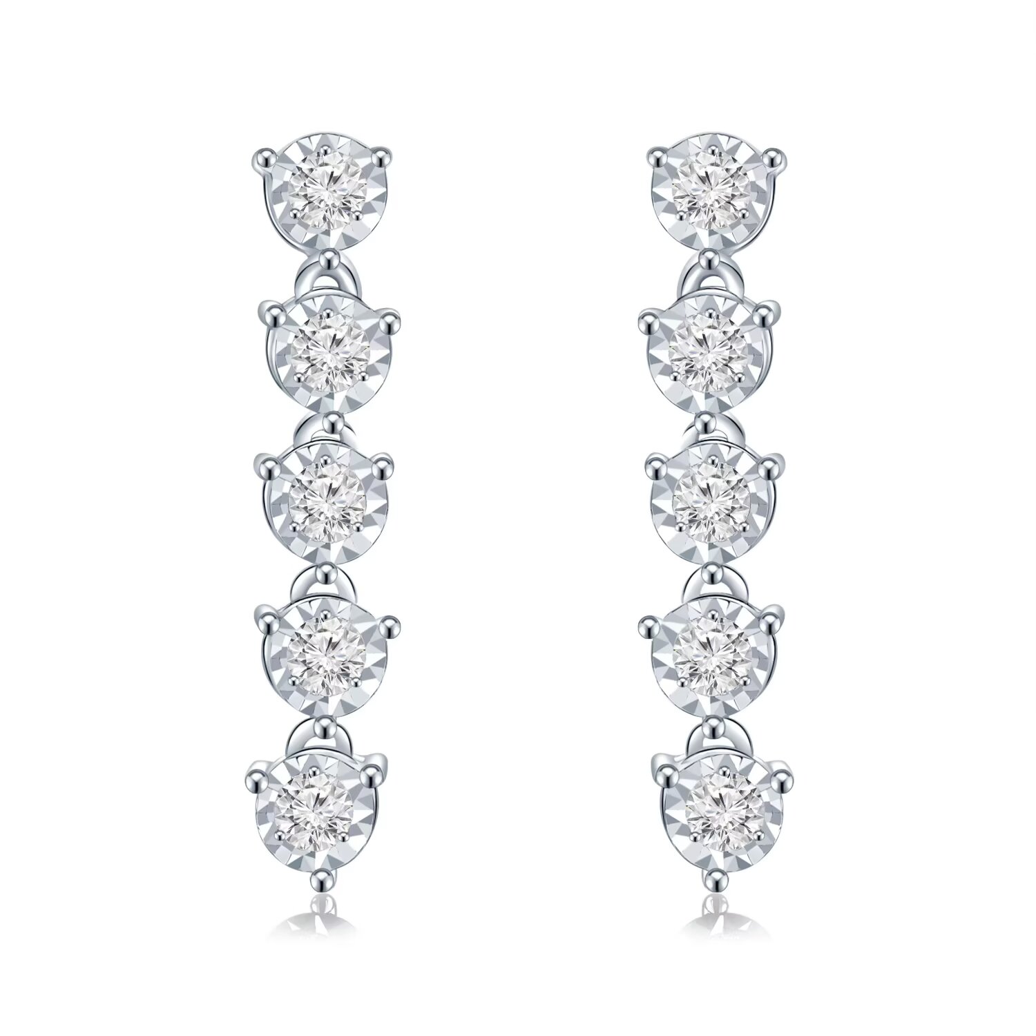 18K白金 垂坠款钻石耳钉一对 商品编号：H06851E