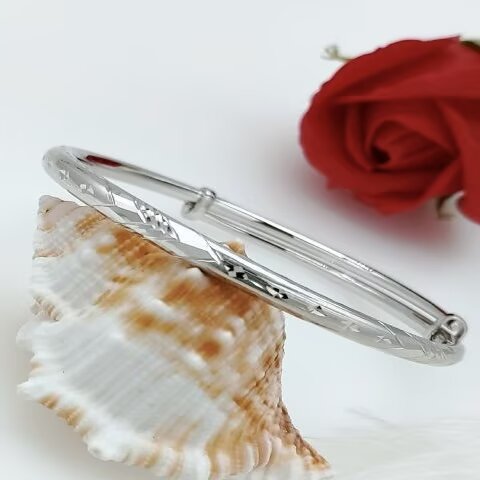 Pt950铂金推拉镯 商品编号：APCP00079