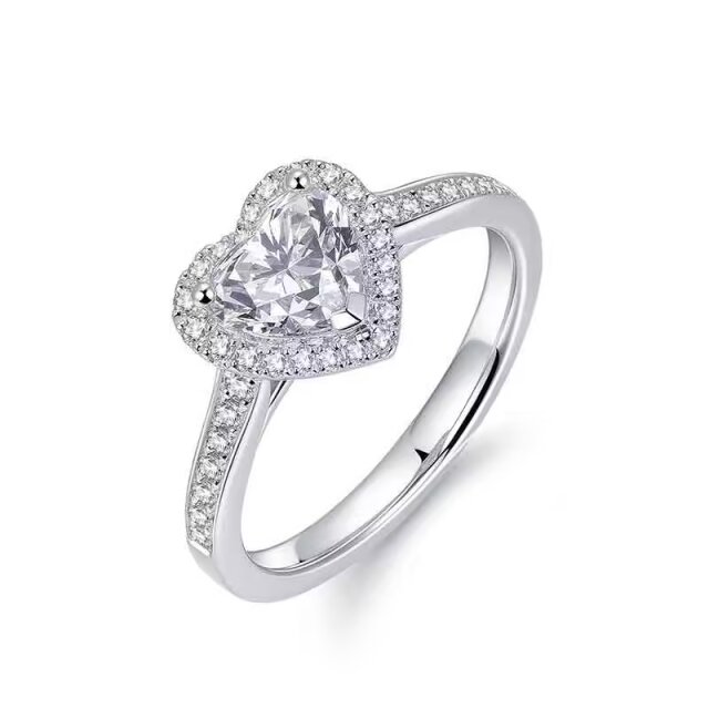 18K白金 单颗粒心形钻石戒指 求婚结婚钻戒 GIA证书 商品编号：L03016R